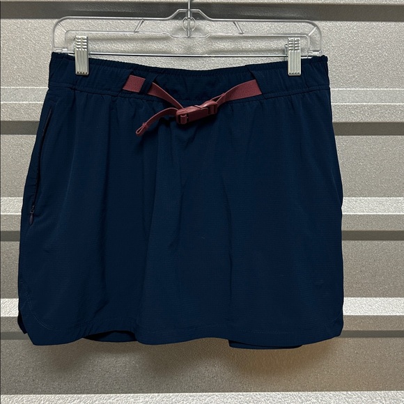 Title Nine Women’s Activewear Skort Navy Blue: Medium OUTDOOR HIKING Lightweight - Picture 1 of 11
